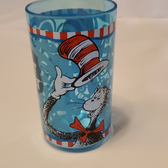 CAT IN THE HAT 3 piece dinnerware sets - Picture 8 of 9